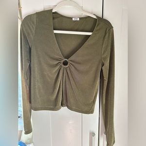 ~Garage~ Green ling sleeved shirt. Open middle with ring detail used once